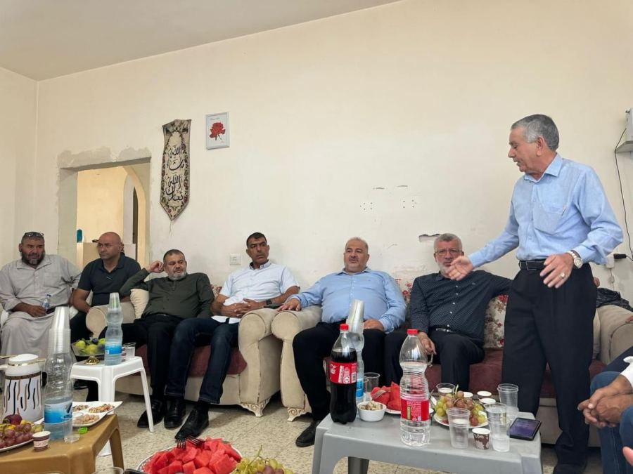 الموحدة تزور عائلة الجعار في رهط بعد الاعتداء